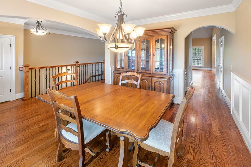 2366 Misty Mountain Cir, Knoxville, TN 37932