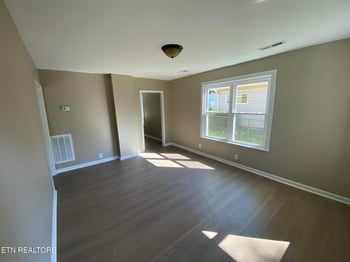 237 Atlantic Ave, Knoxville, TN 37917