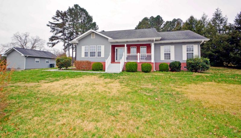 237 E Hardin Ln, Sevierville, TN 37862