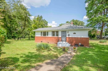 237 S Dillard Ave, Oak Ridge, TN 37830