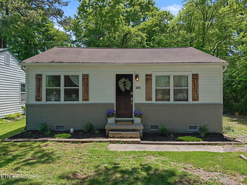 2376 Pennsylvania Ave, Maryville, TN 37804