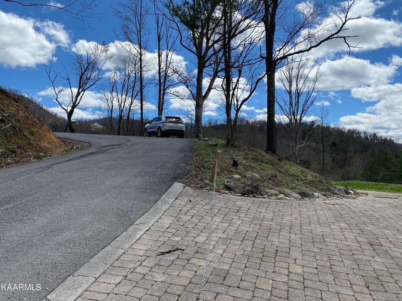 238 Brownsridge Rd, Gatlinburg, TN 37738