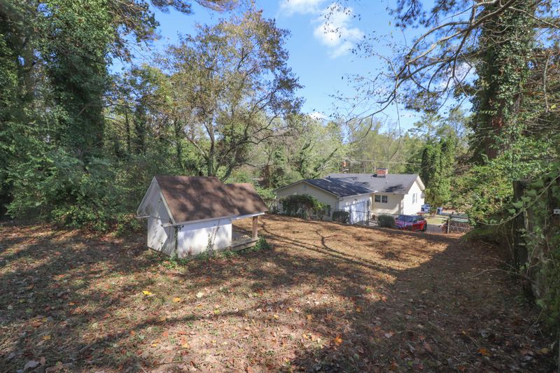 238 Outer Dr, Oak Ridge, TN 37830