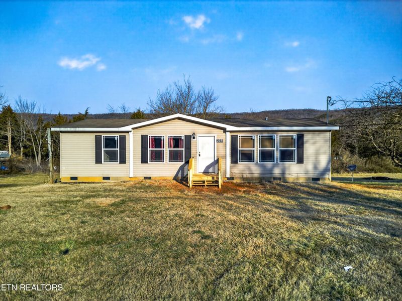 238 Overlook Ln, Rutledge, TN 37861