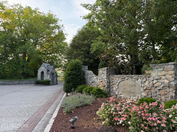 238 Sequoyah Gardens Way, Knoxville, TN 37919