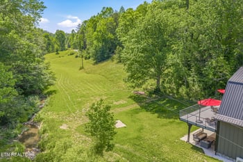 2380 Rafter Rd, Tellico Plains, TN 37385