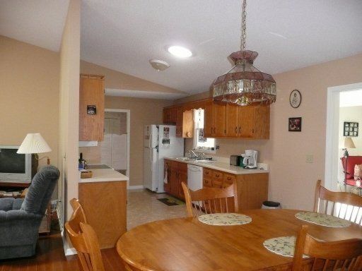 239 Lakeview Dr, Fairfield Glade, TN 38558