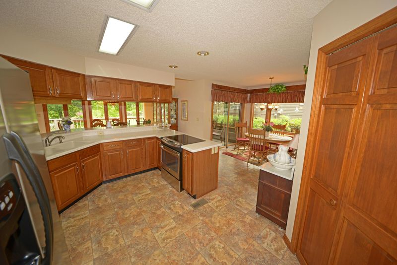 24 Heather Glen Dr, Fairfield Glade, TN 38558