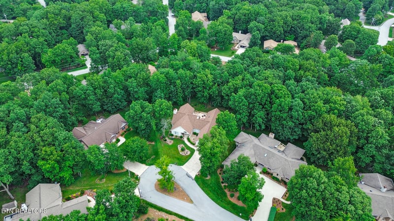 24 Marquette Ct, Fairfield Glade, TN 38558