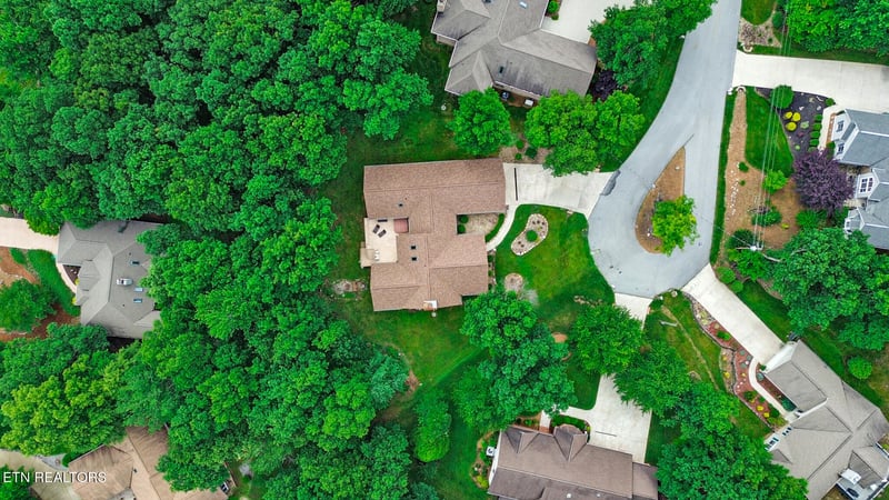 24 Marquette Ct, Fairfield Glade, TN 38558