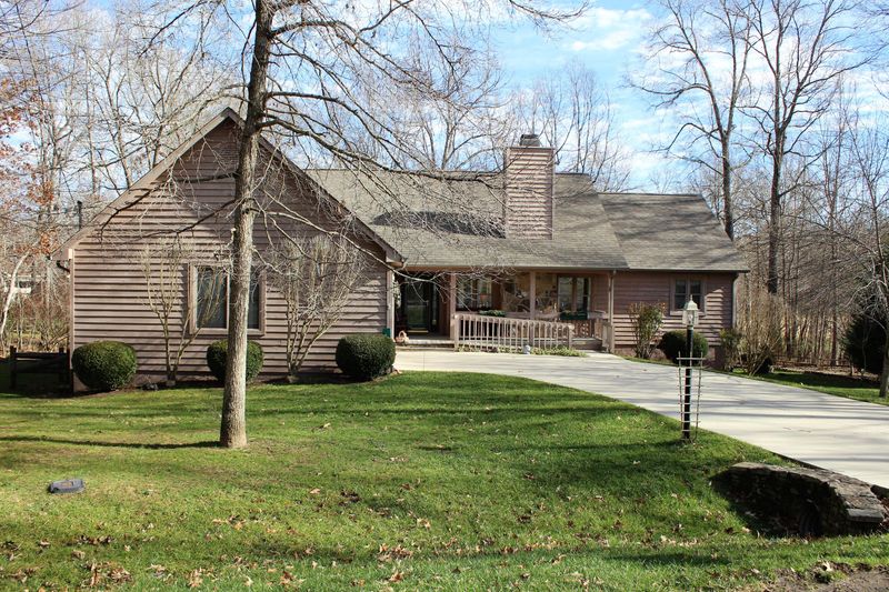 24 Thames Ter, Crossville, TN 38558
