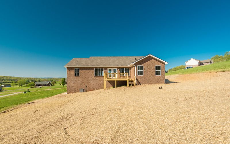 240 Franklin Estates Ln, Greenback, TN 37742