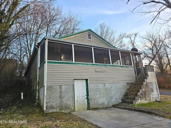 2400 Center Ave, Knoxville, TN 37915