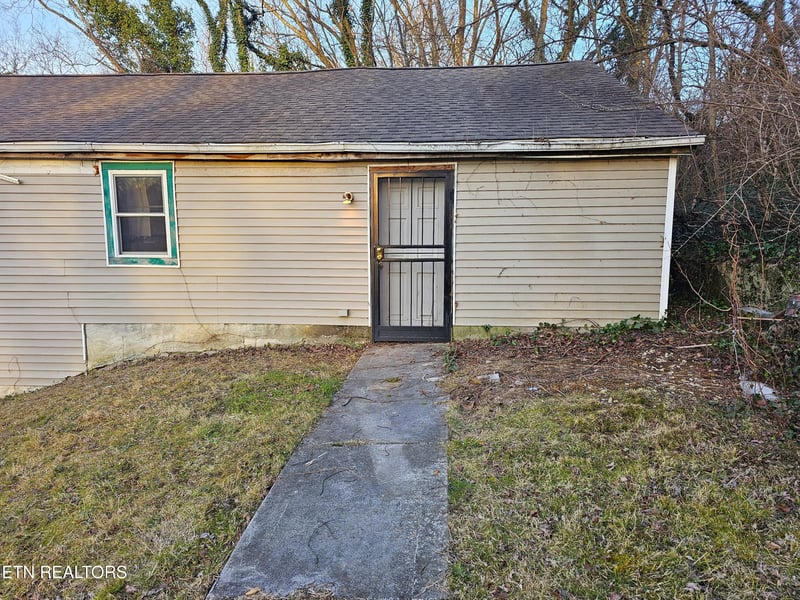 2400 Center Ave, Knoxville, TN 37915