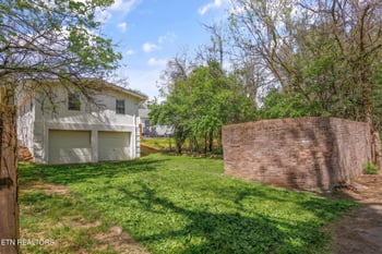 2400 Wilson Ave, Knoxville, TN 37915