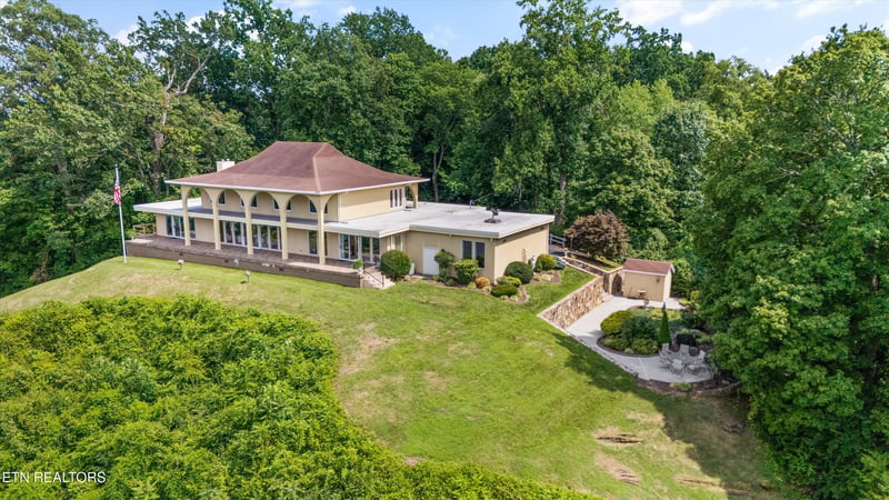 2401 Craghead Ln, Knoxville, TN 37920