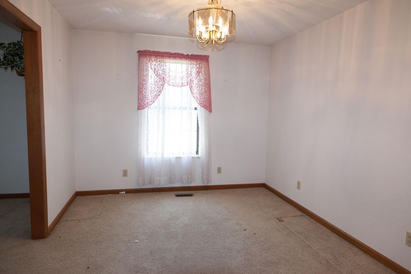 2401 Mccammon Rd, Knoxville, TN 37920