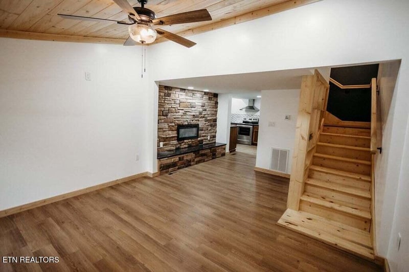 2401 Top View Cir, Sevierville, TN 37876