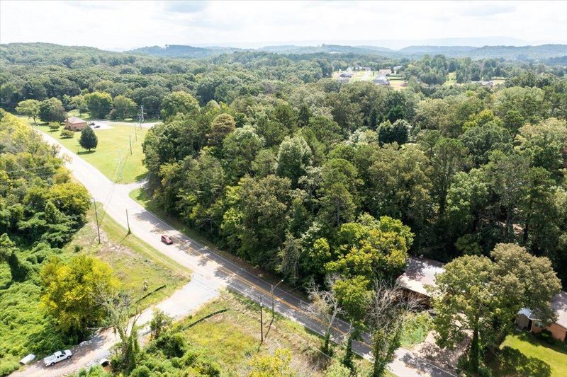 2401 W Madison Ave, Athens, TN 37303
