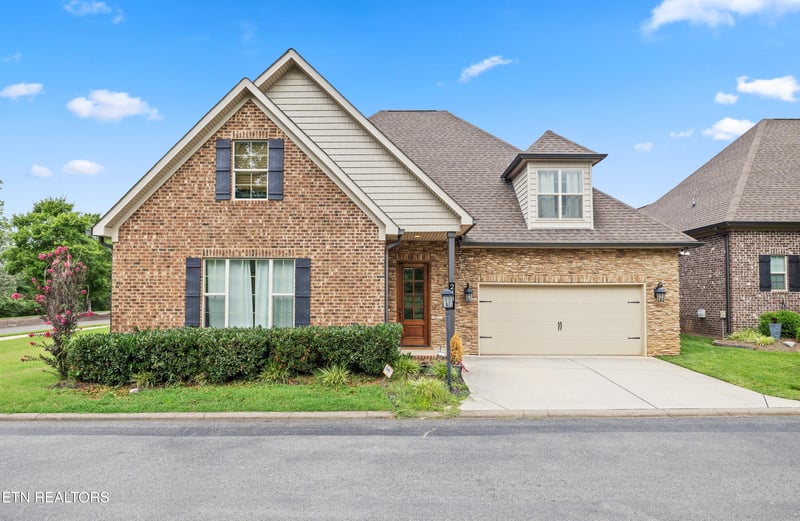 2401 Water Valley Way, Knoxville, TN 37932