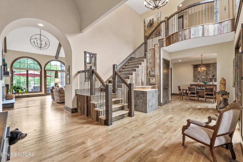 2403 Woodland Reserve Ln, Knoxville, TN 37919