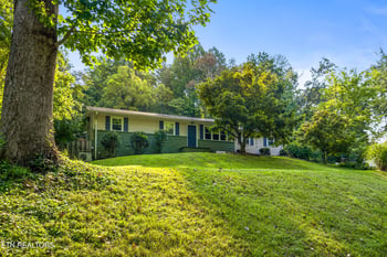 2404 Belt Rd, Knoxville, TN 37920