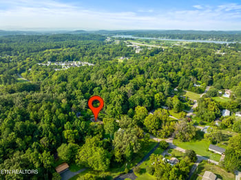 2404 Belt Rd, Knoxville, TN 37920