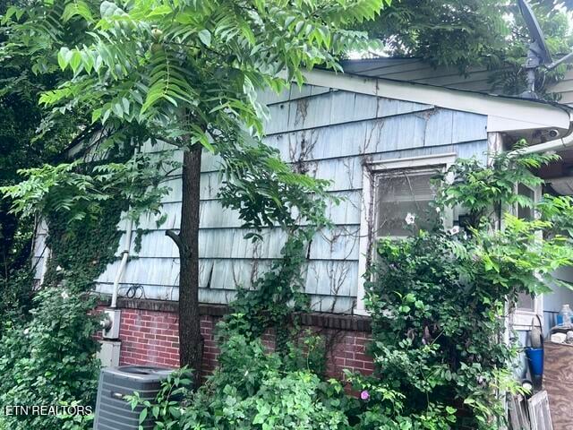 2404 Victoria St, Knoxville, TN 37915
