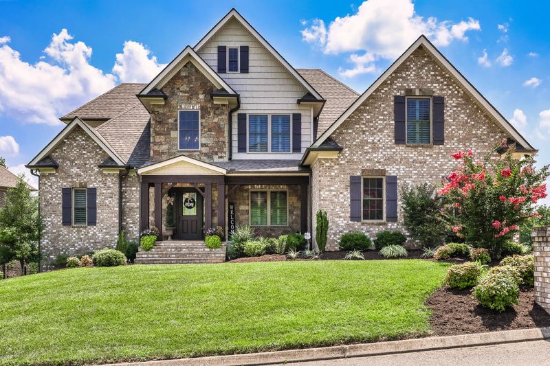 2405 Brooke Willow Blvd, Knoxville, TN 37932