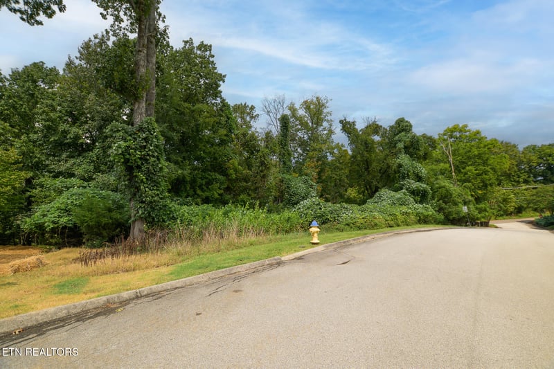 2405 Citadel Ln, Knoxville, TN 37922