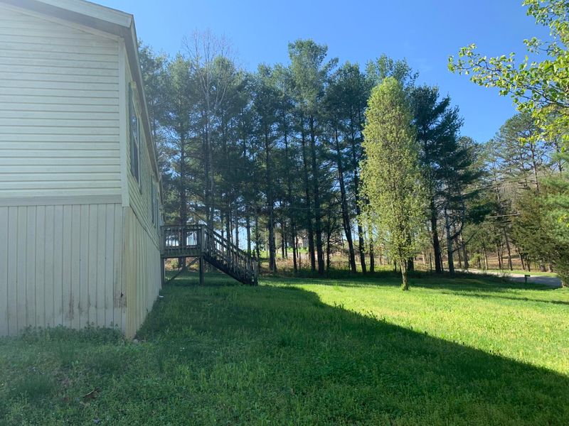 2405 Reed Springs Rd, Philadelphia, TN 37846
