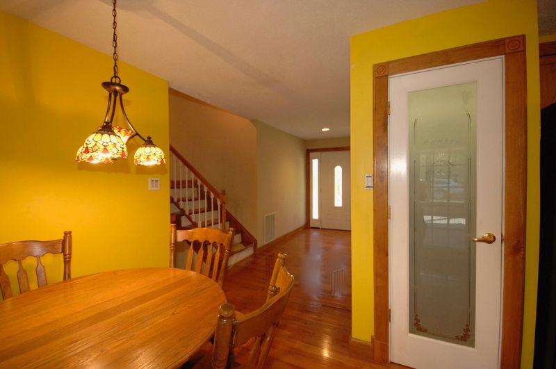 2408 Cunningham Rd, Knoxville, TN 37918
