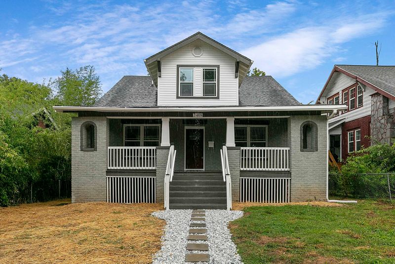 2408 Linden Ave, Knoxville, TN 37917