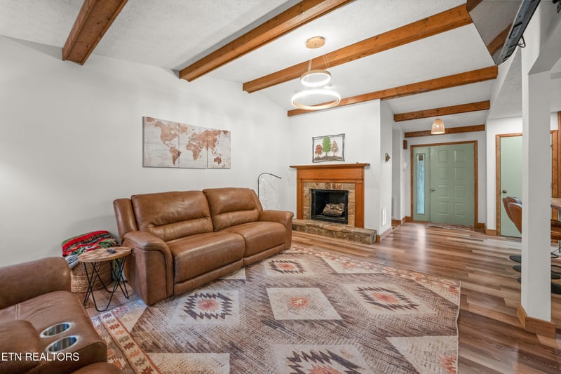 241 Cardinal Loop, Crossville, TN 38555