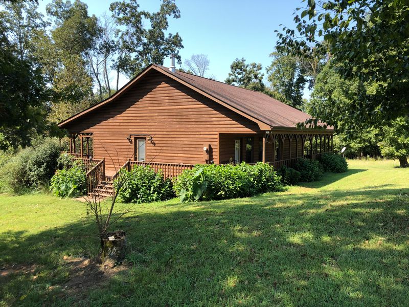 241 Chota View Rd, Vonore, TN 37885