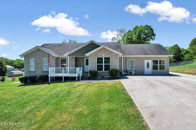 241 County Road 158, Riceville, TN 37370