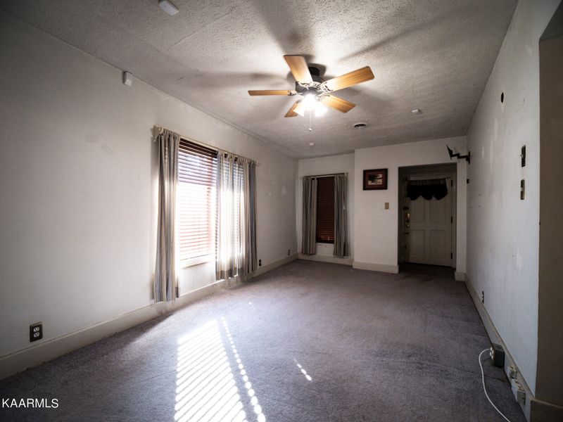 2411 Sherrod Rd, Knoxville, TN 37920