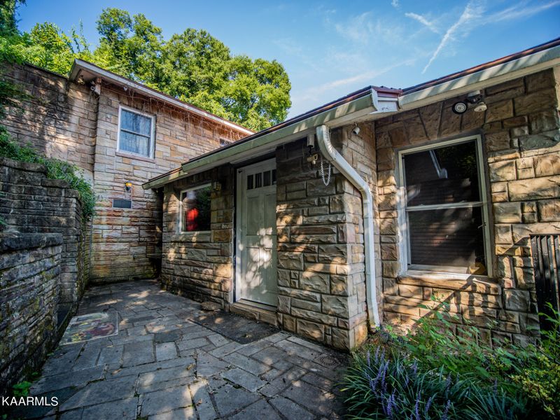 2411 Sherrod Rd, Knoxville, TN 37920