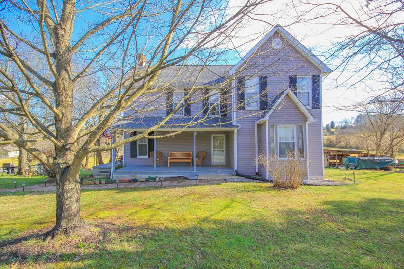 2412 Montvale Rd, Maryville, TN 37803