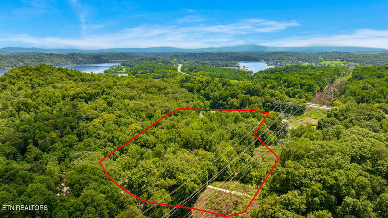 2413 Tooles Bend Rd, Knoxville, TN 37922