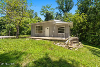 2413 Tooles Bend Rd, Knoxville, TN 37922