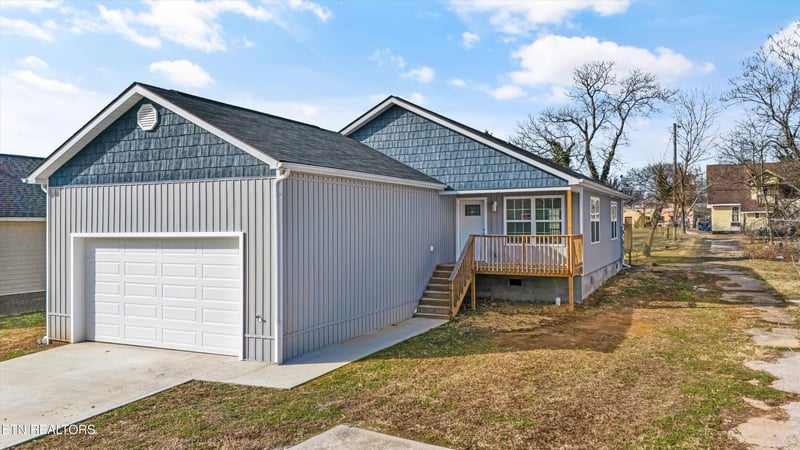2415 Louise Ave, Knoxville, TN 37915