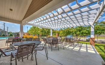 2421 Clinging Vine Ln, Knoxville, TN 37931