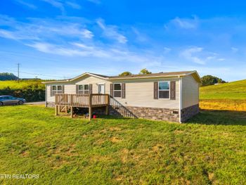 2421 Three Springs Rd, Russellville, TN 37860