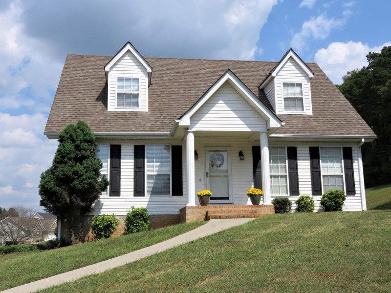 2421 Village, Athens, TN 37303