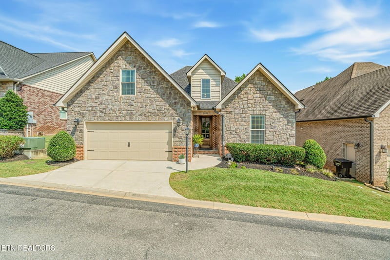 2422 Water Valley Way, Knoxville, TN 37932