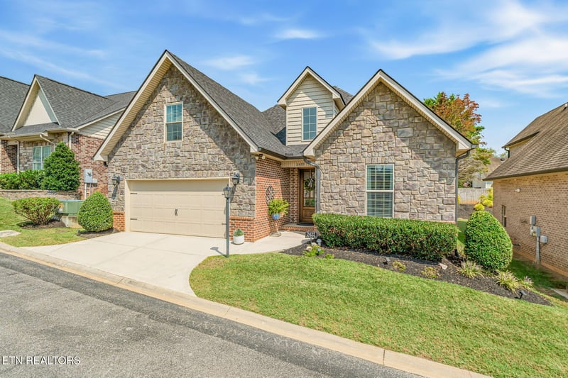 2422 Water Valley Way, Knoxville, TN 37932