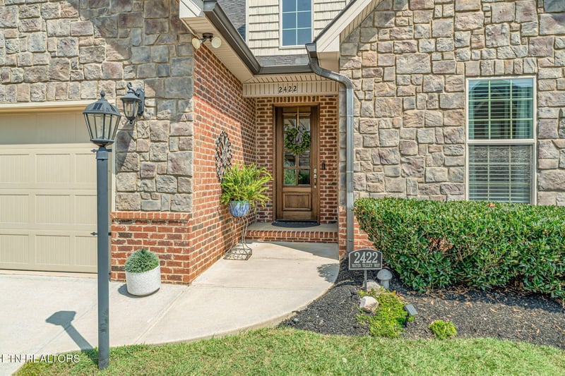 2422 Water Valley Way, Knoxville, TN 37932
