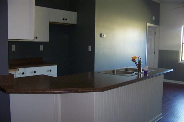 2423 Amanda Ln, Sevierville, TN 37876