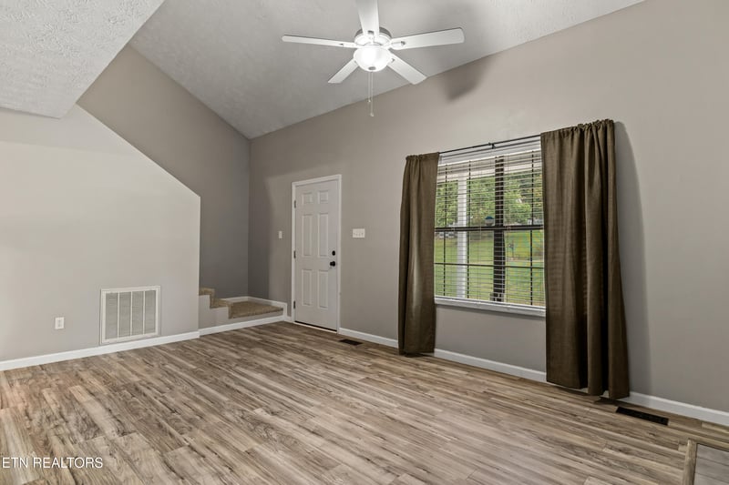 2423 Chimney Ridge Rd, Knoxville, TN 37923